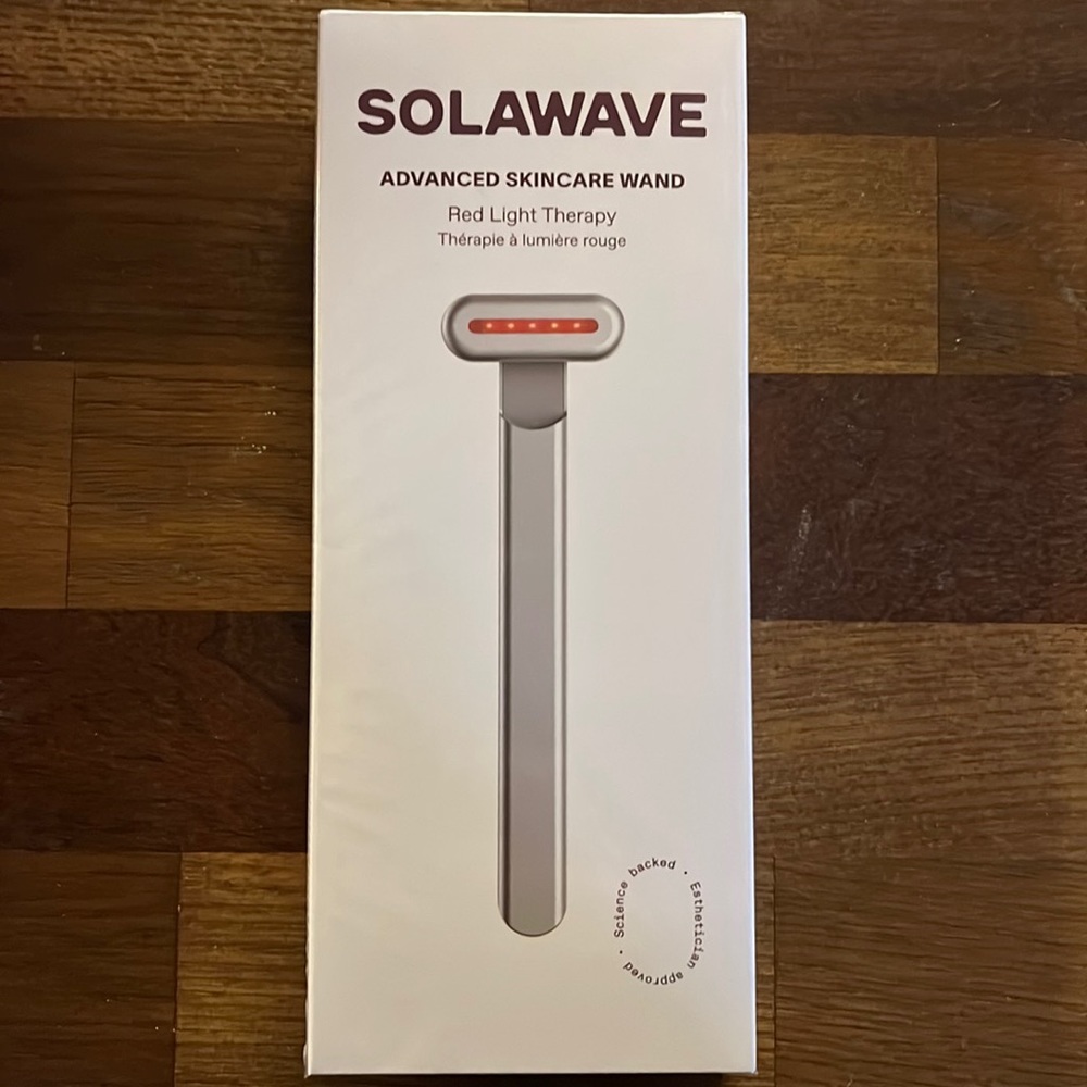 Solawave Skincare Wand NIB